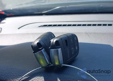 2015 Jeep Grand Cherokee Altitude из США, поврежденный, VIN 1C4RJFAG0FC720652